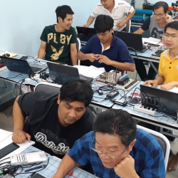 เรียน AD03 : หลักสูตรการเขียนโปรแกรมควบคุมพีแอลซี ( PLC )