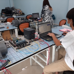 เรียน AD03 : หลักสูตรการเขียนโปรแกรมควบคุมพีแอลซี ( PLC )