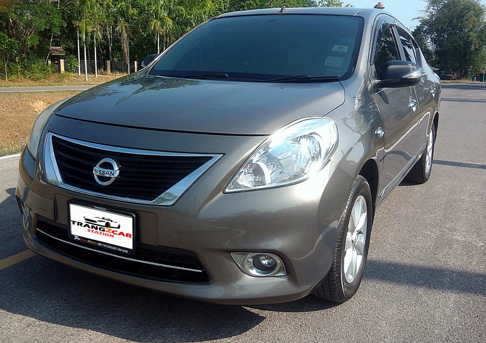 NISSAN almera1.2/AT ปี2011 (ตัวท็อป) ปุ่มสตาร์ท