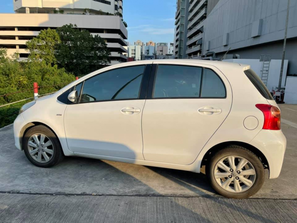 Toyota Yaris ปี13 1.5E